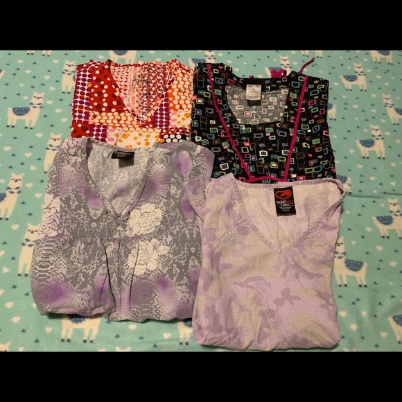 Scrub sets - Picture 3 of 8